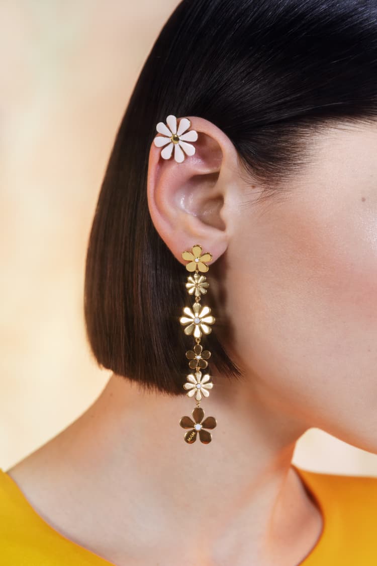 Short Daisy Earring & Stud in Gold Finish