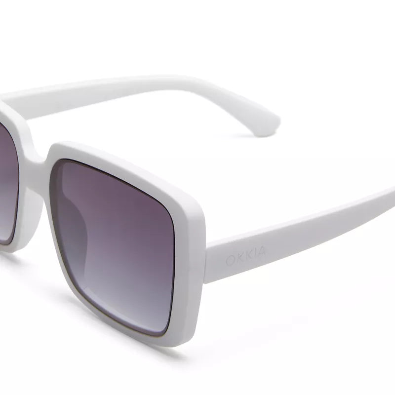 Alessia - Optical White