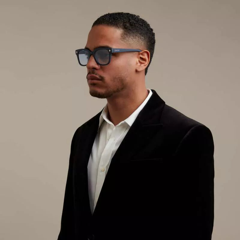 Giovanni - Midnight (blue lenses)