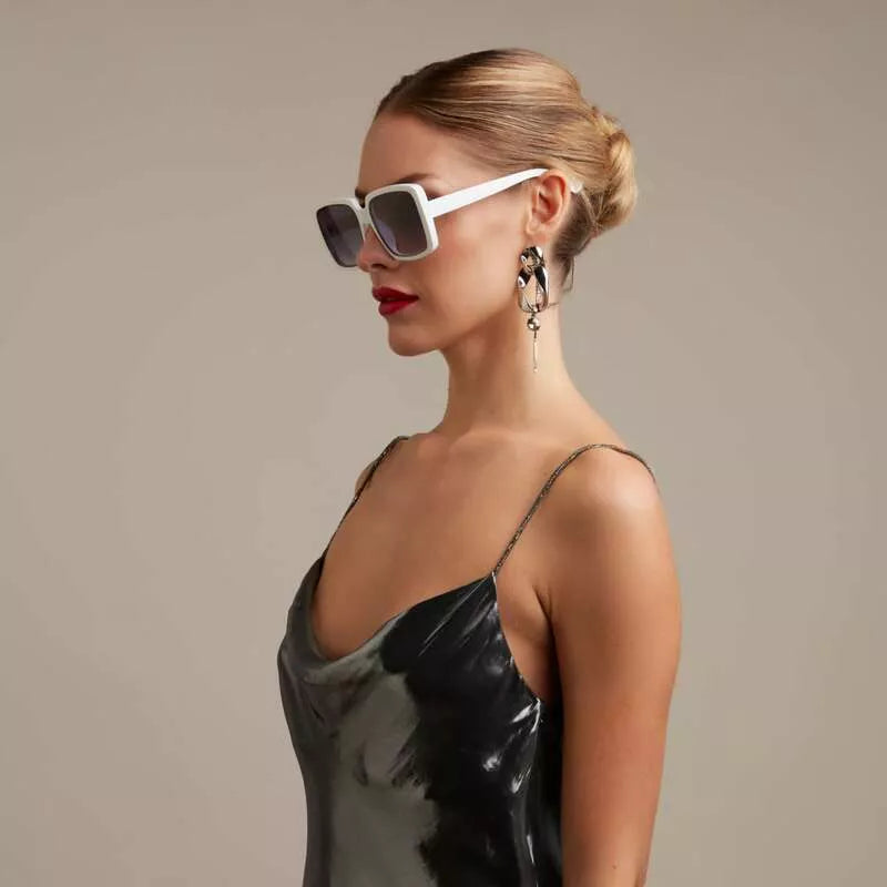 Alessia - Optical White