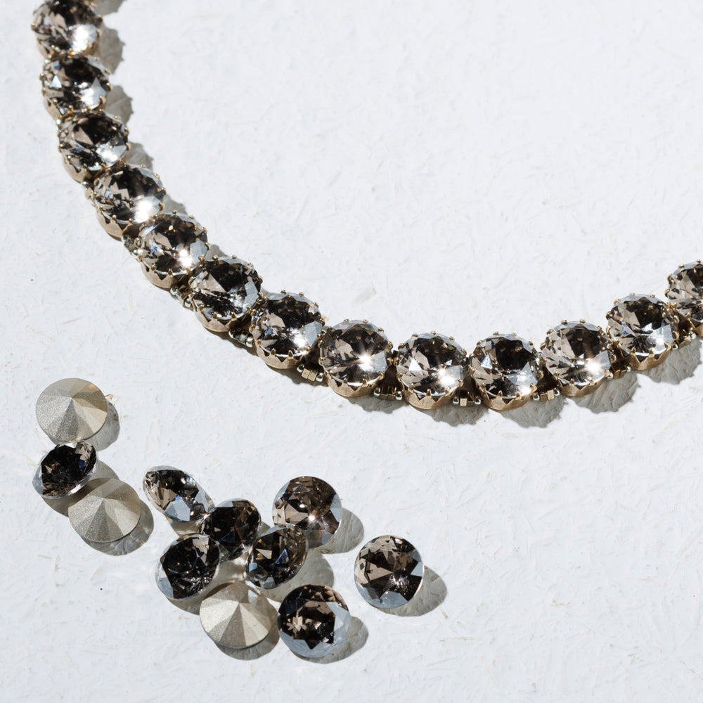 APOLLONIA Silver Metallic Necklace