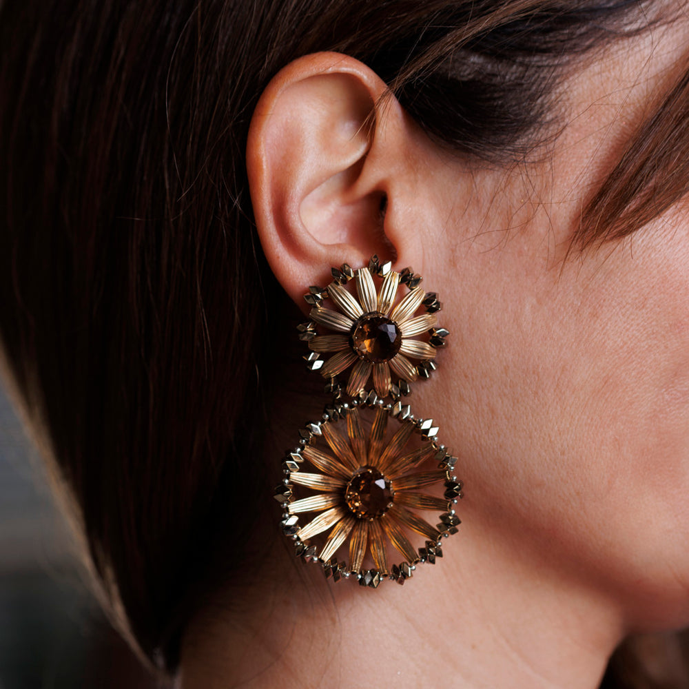 Tramonto Gold Floral Clip Earrings