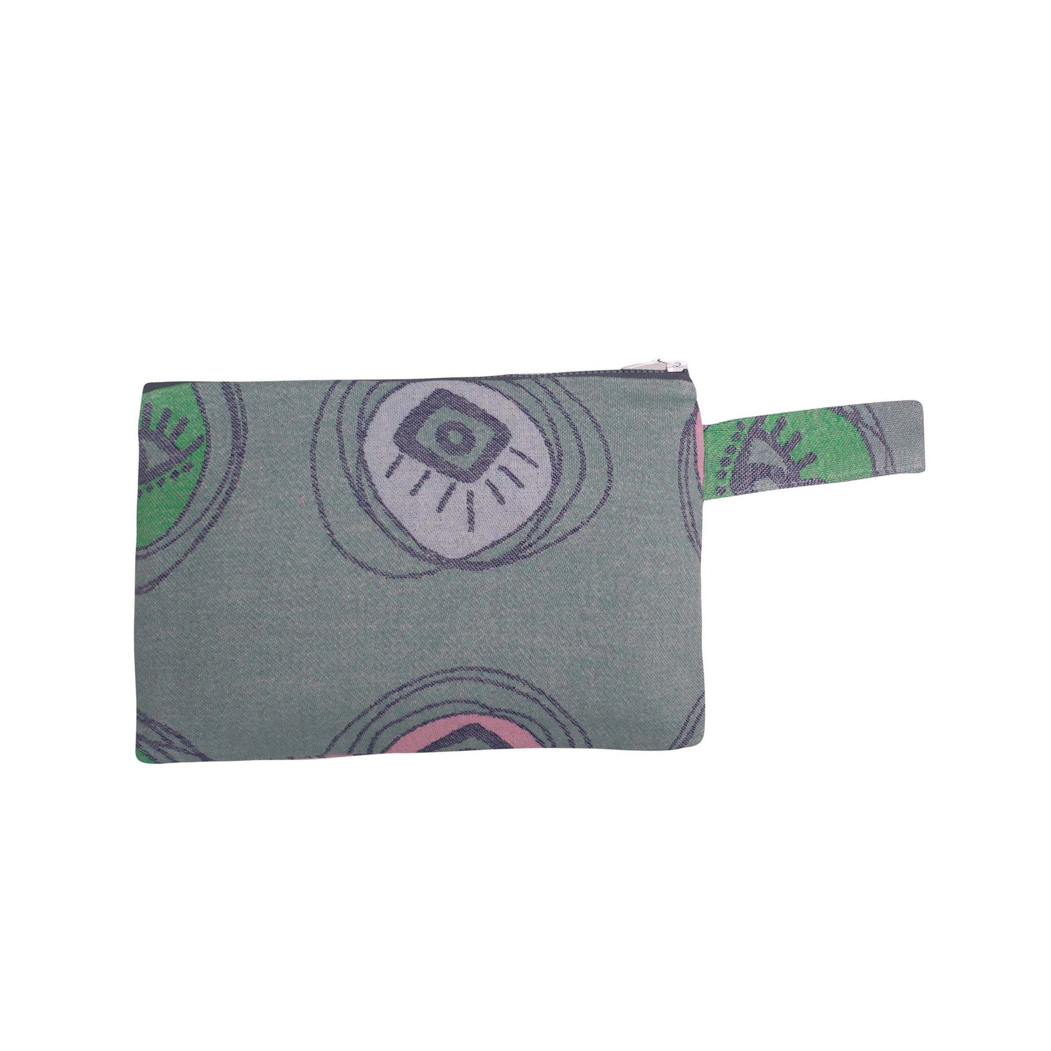 Beauty 03 Clutch