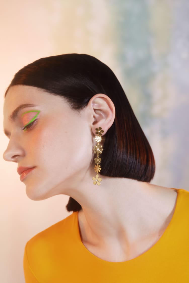 Short Daisy Earring & Stud in Gold Finish