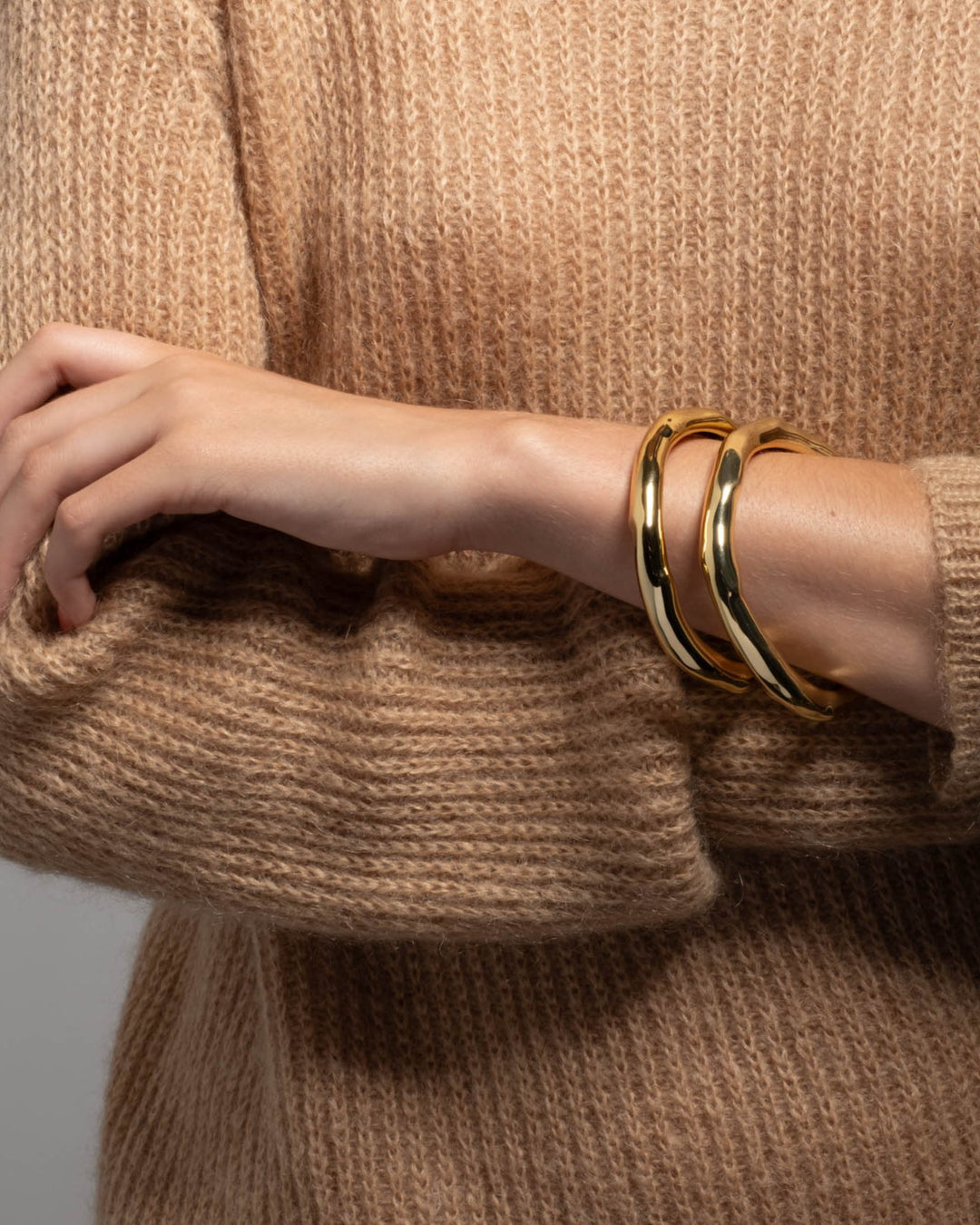 Small Molten Bangle Bracelet - Gold