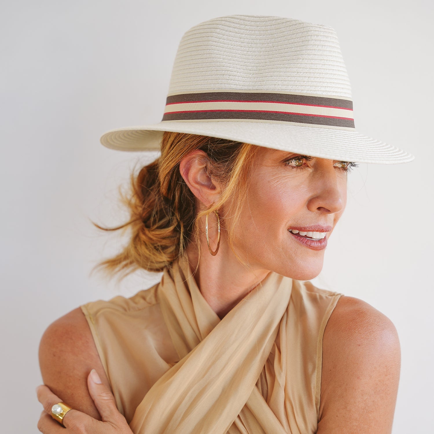 Stripe Fedora - Ivory/Taupe/Red
