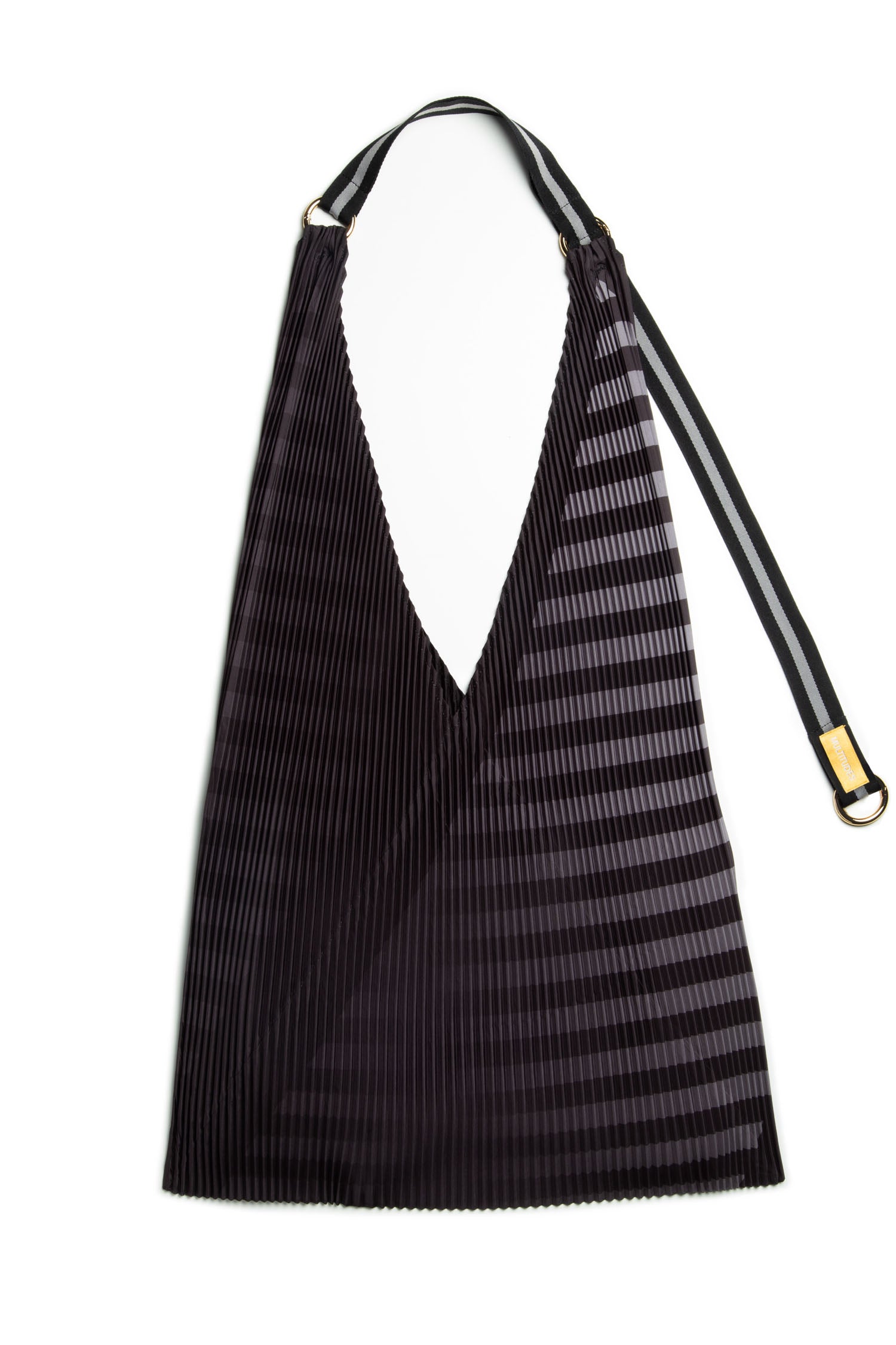 Pleated Y Bag Claudia Black