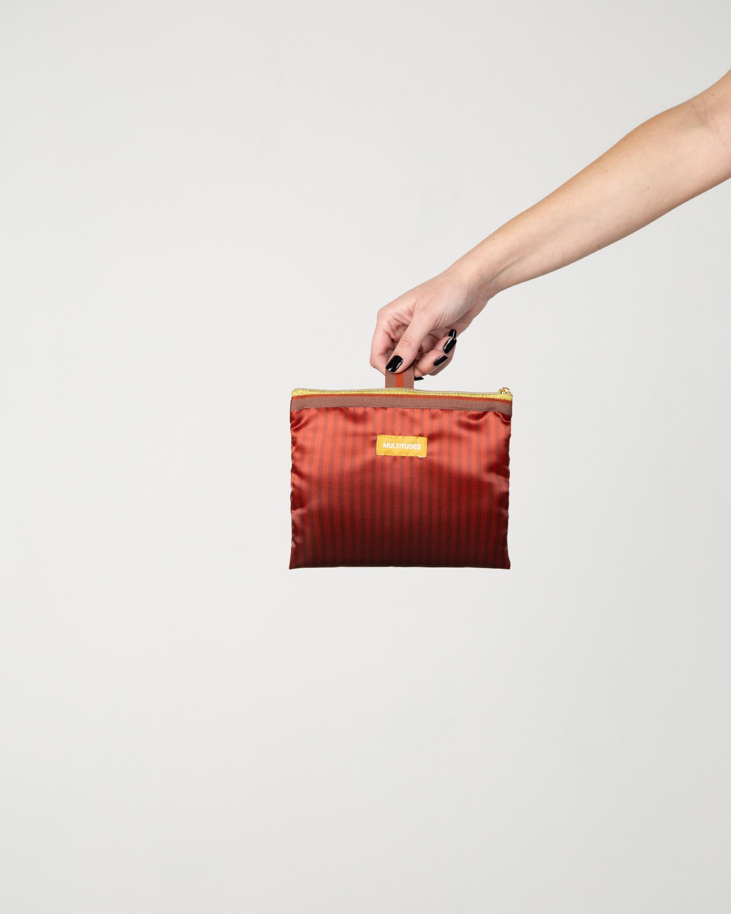 Angelina Pochette