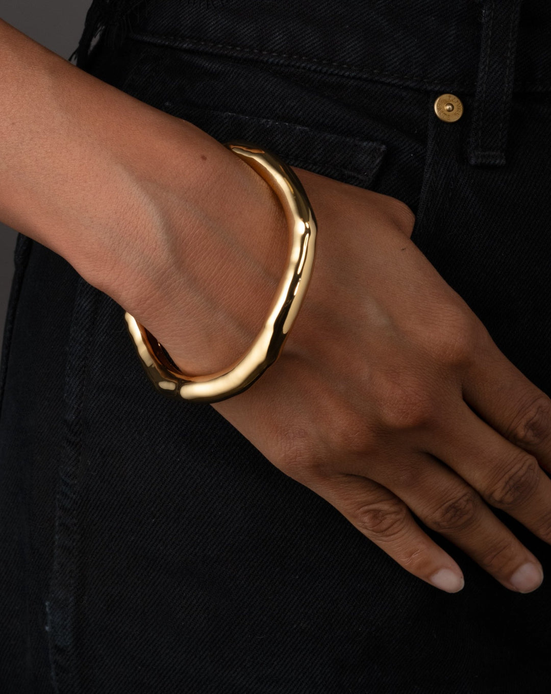 Small Molten Bangle Bracelet - Gold