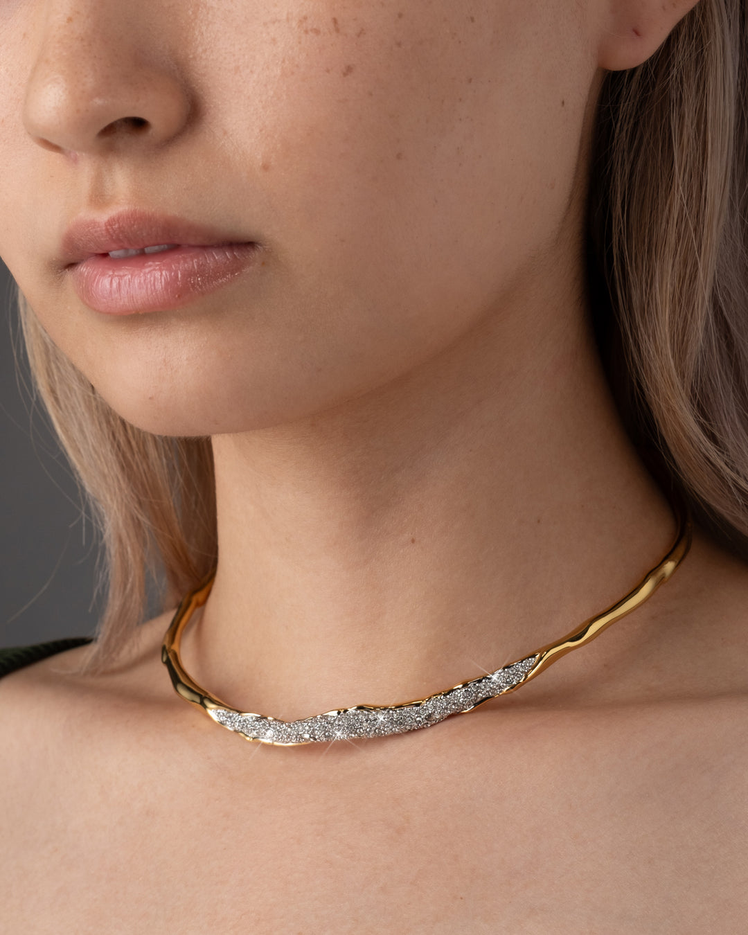 Solanales Gold Crystal Skinny Collar