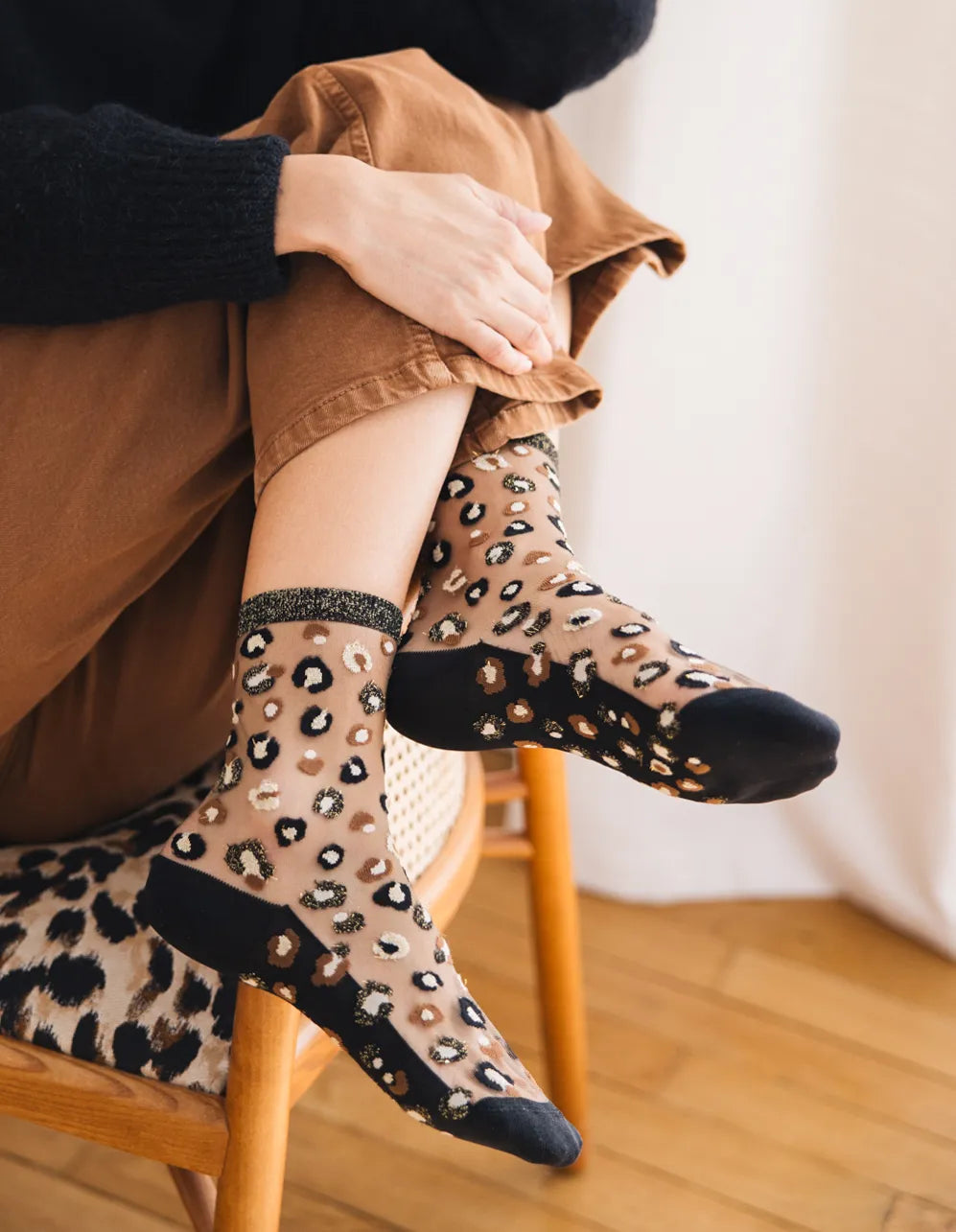 Sheer Leopard Socks — Horseshoe Bend Gold