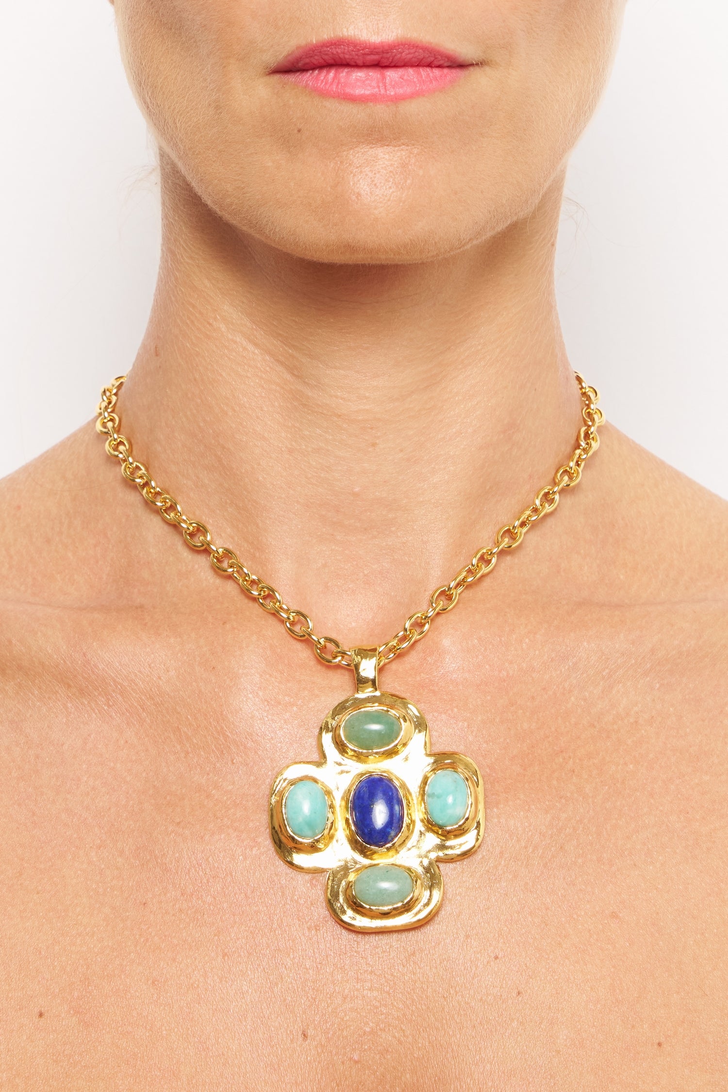New Gems Medallion Necklace