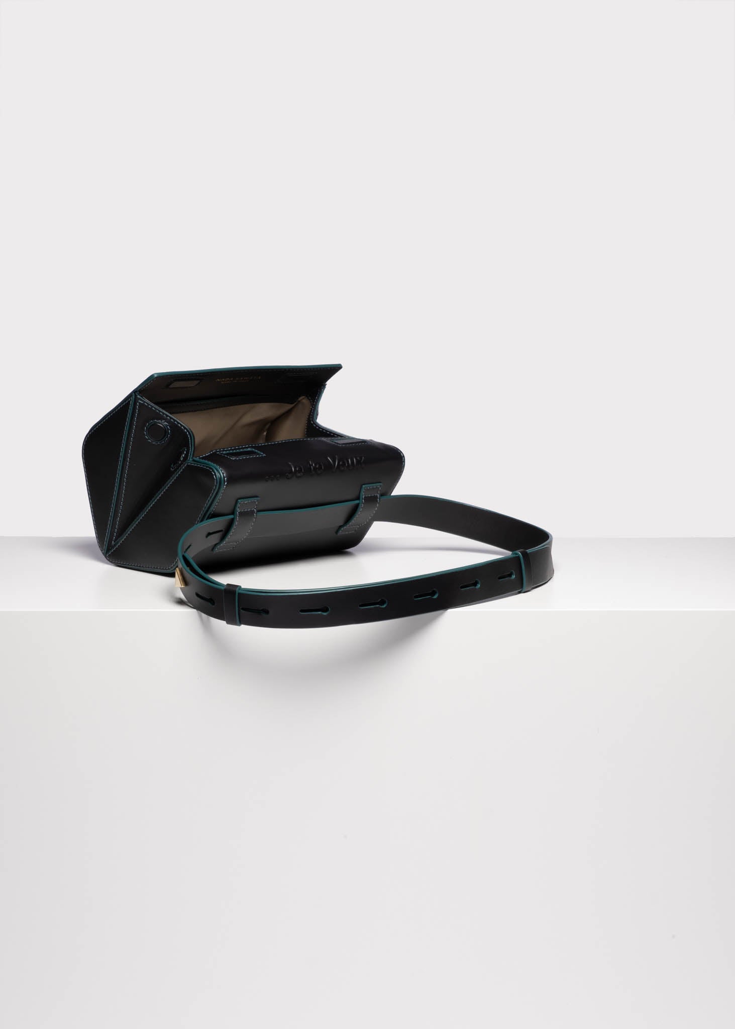 Le Sac Ceinture...Je Te Veux Classic - Black