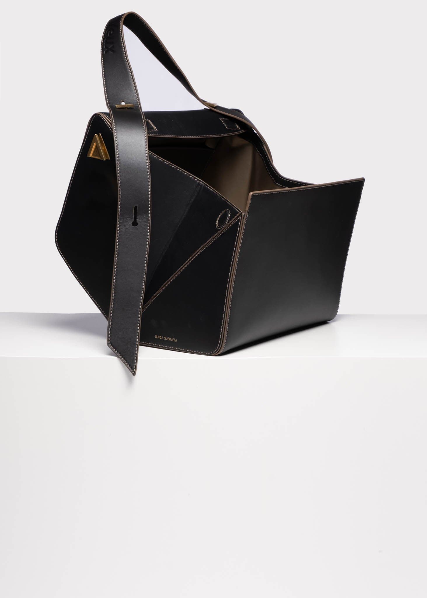 NADA SAWAYA Handbag Le Grand...Je te Veux Classic