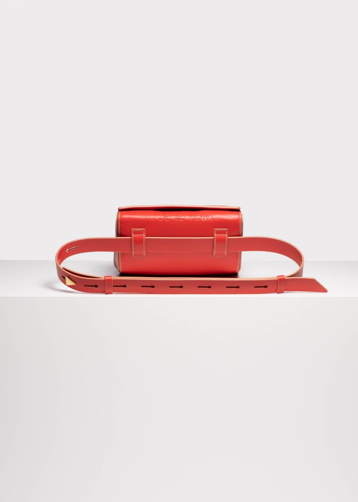 NADA SAWAYA Handbag Le Sac Ceinture...Je te Veux Classic