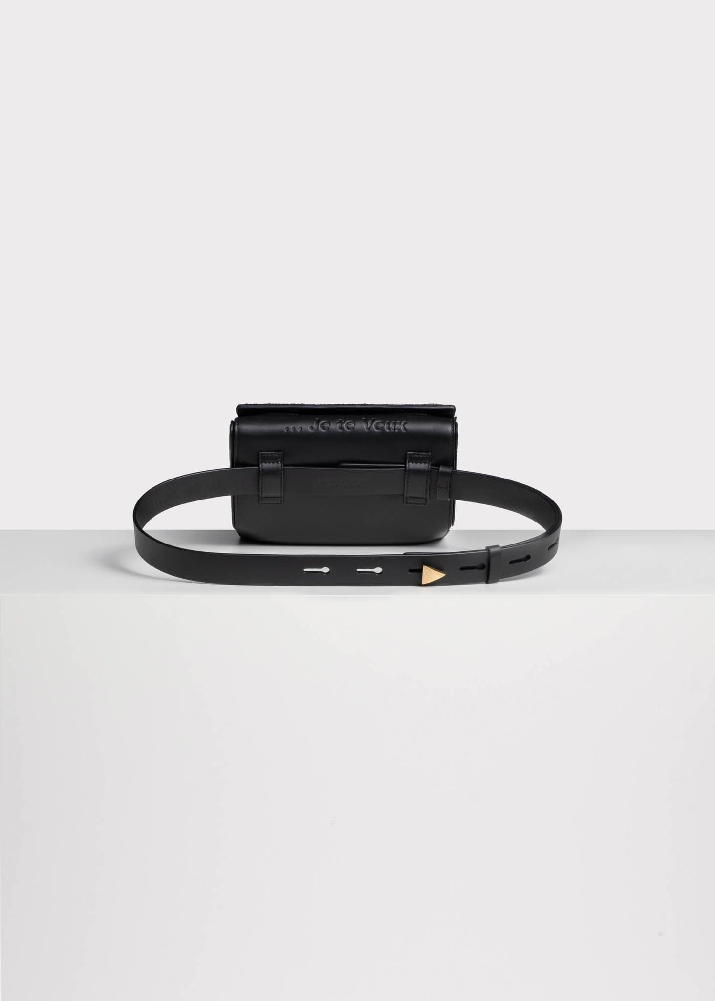 NADA SAWAYA Handbag Le Sac Ceinture...Je te Veux Glamour