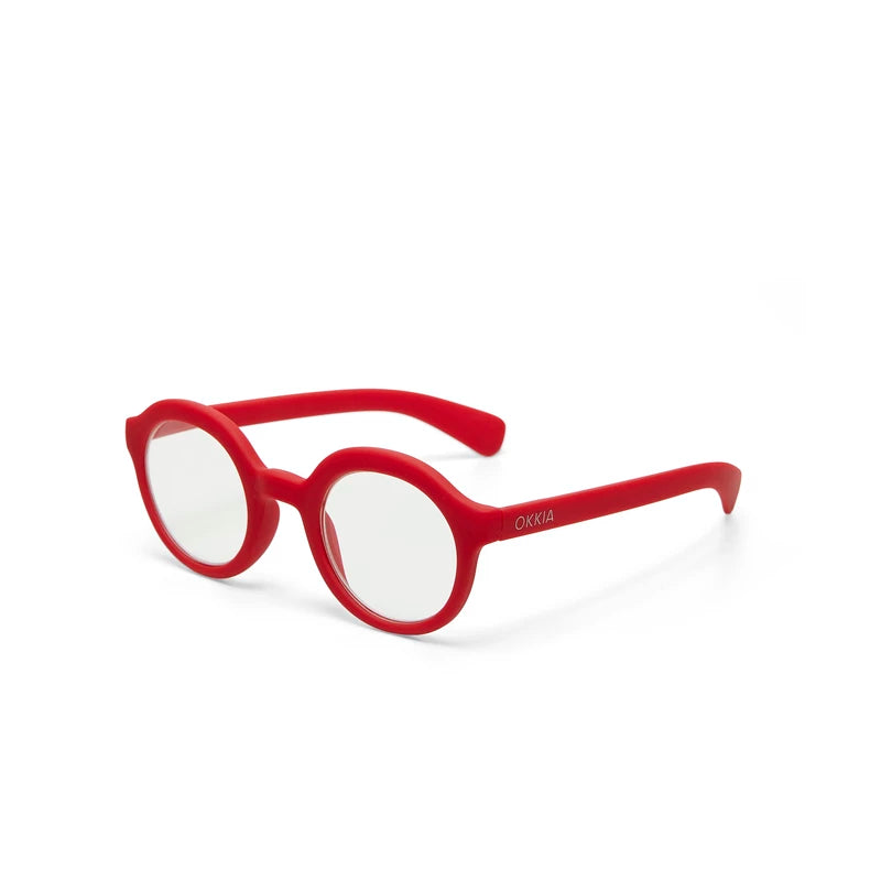 Lauro reading Round - Red