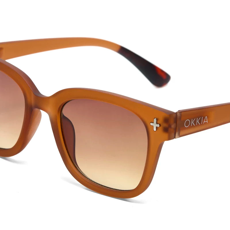 Giovanni - Transparent Brown