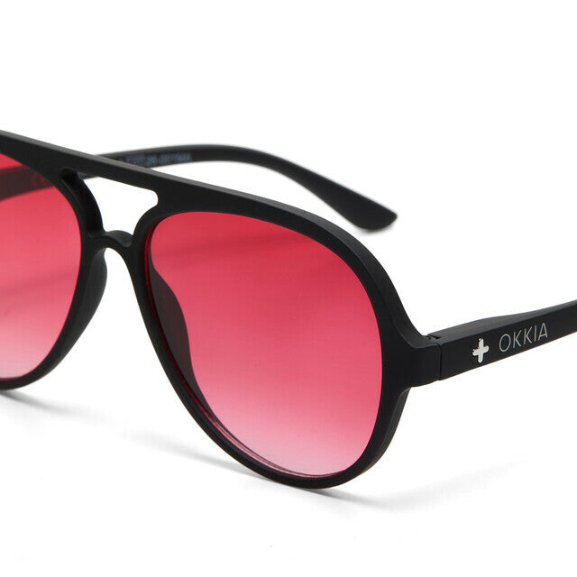 Alessio - Black Lens Red