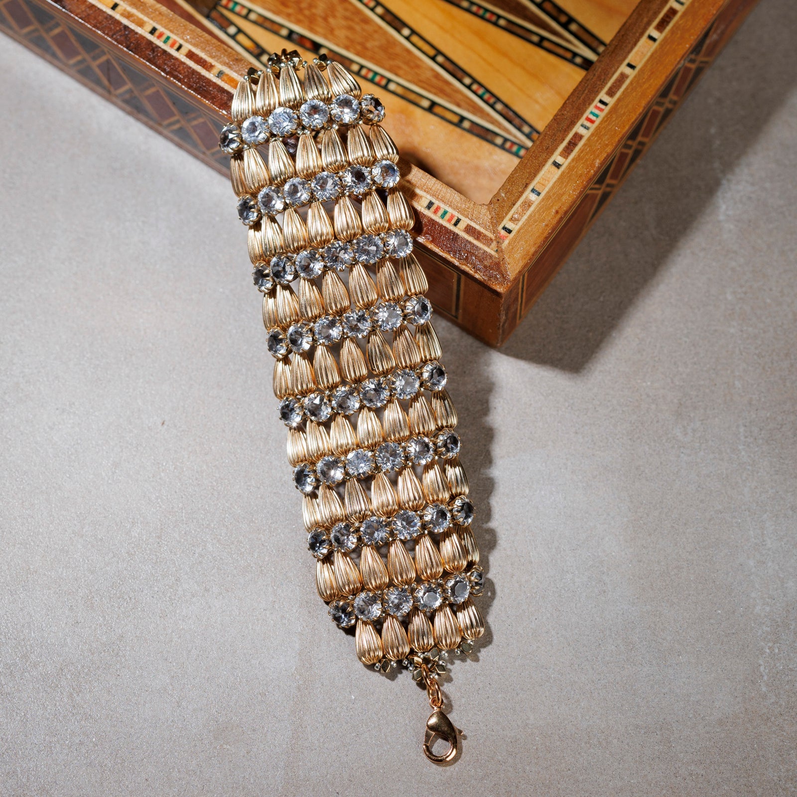 BREZZA gold and pearl bracelet