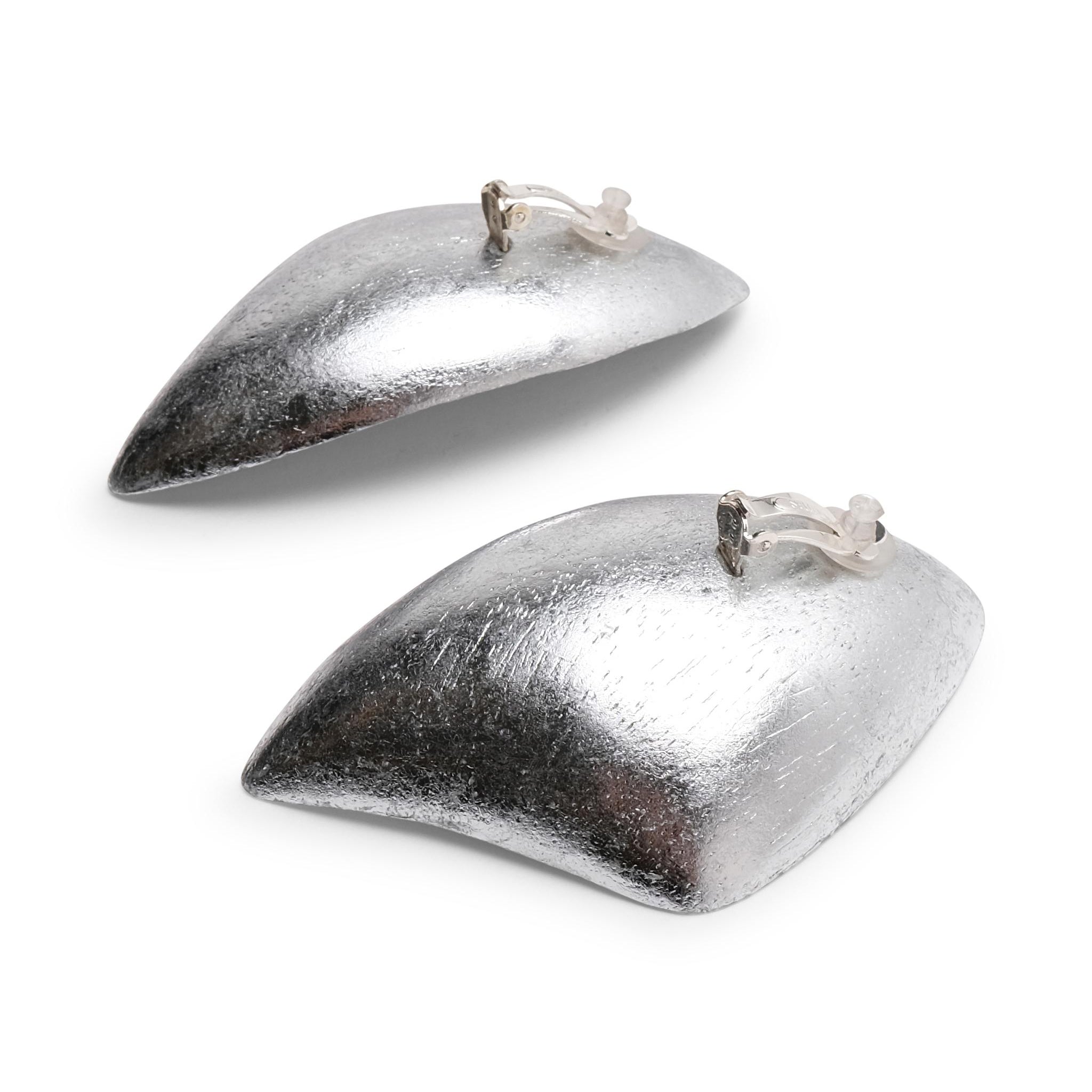 Riva Earring
