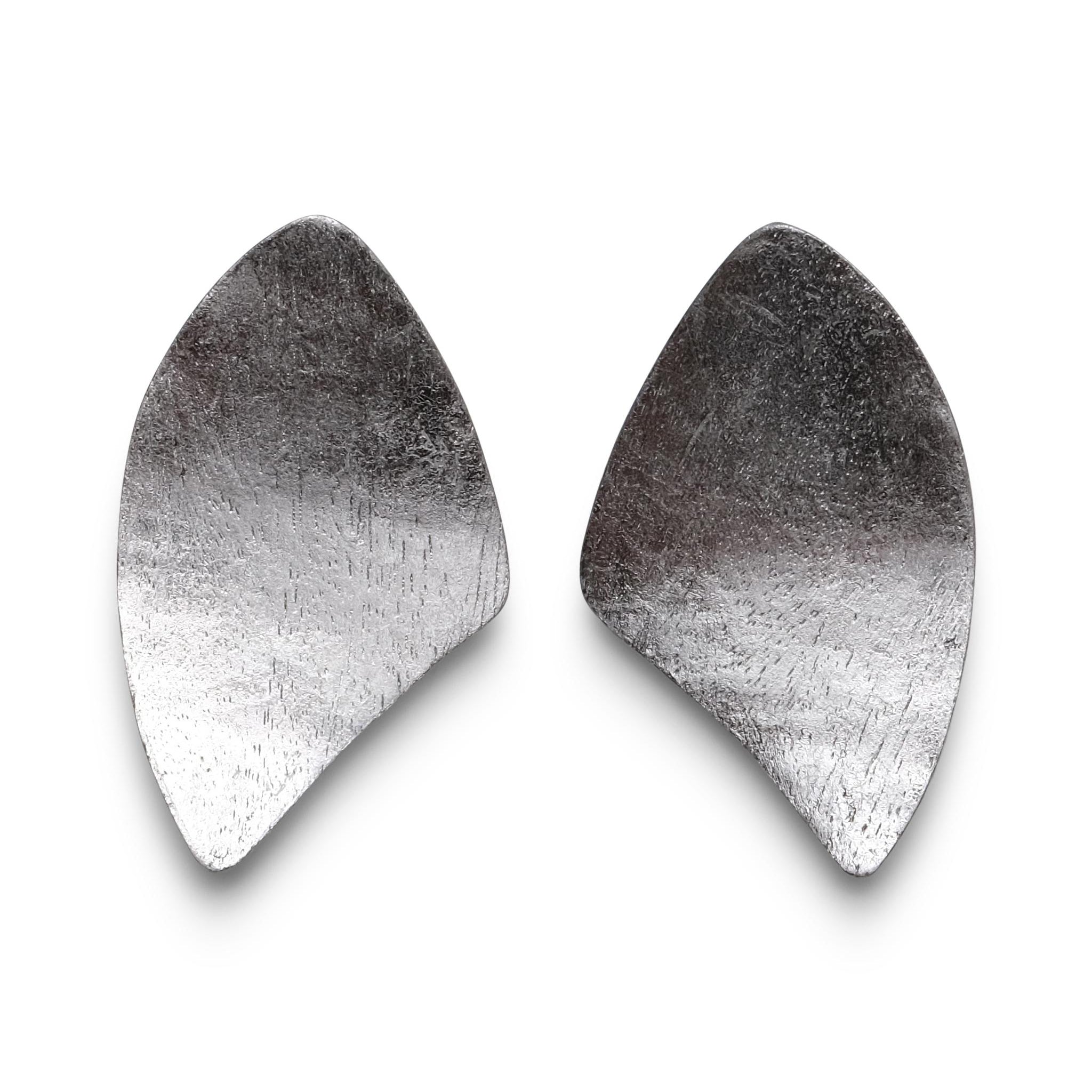 Riva Earring
