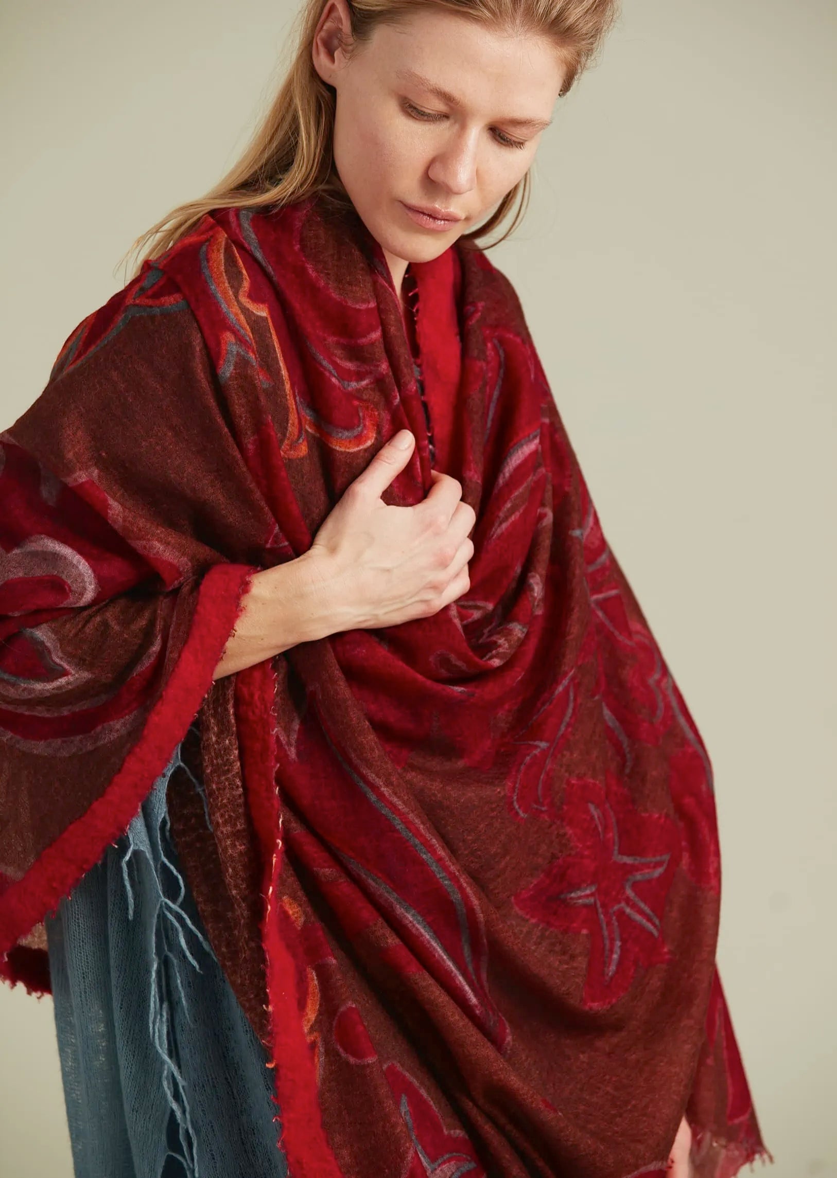 Lotus Bloom Reds Cashemere Scarf - Red