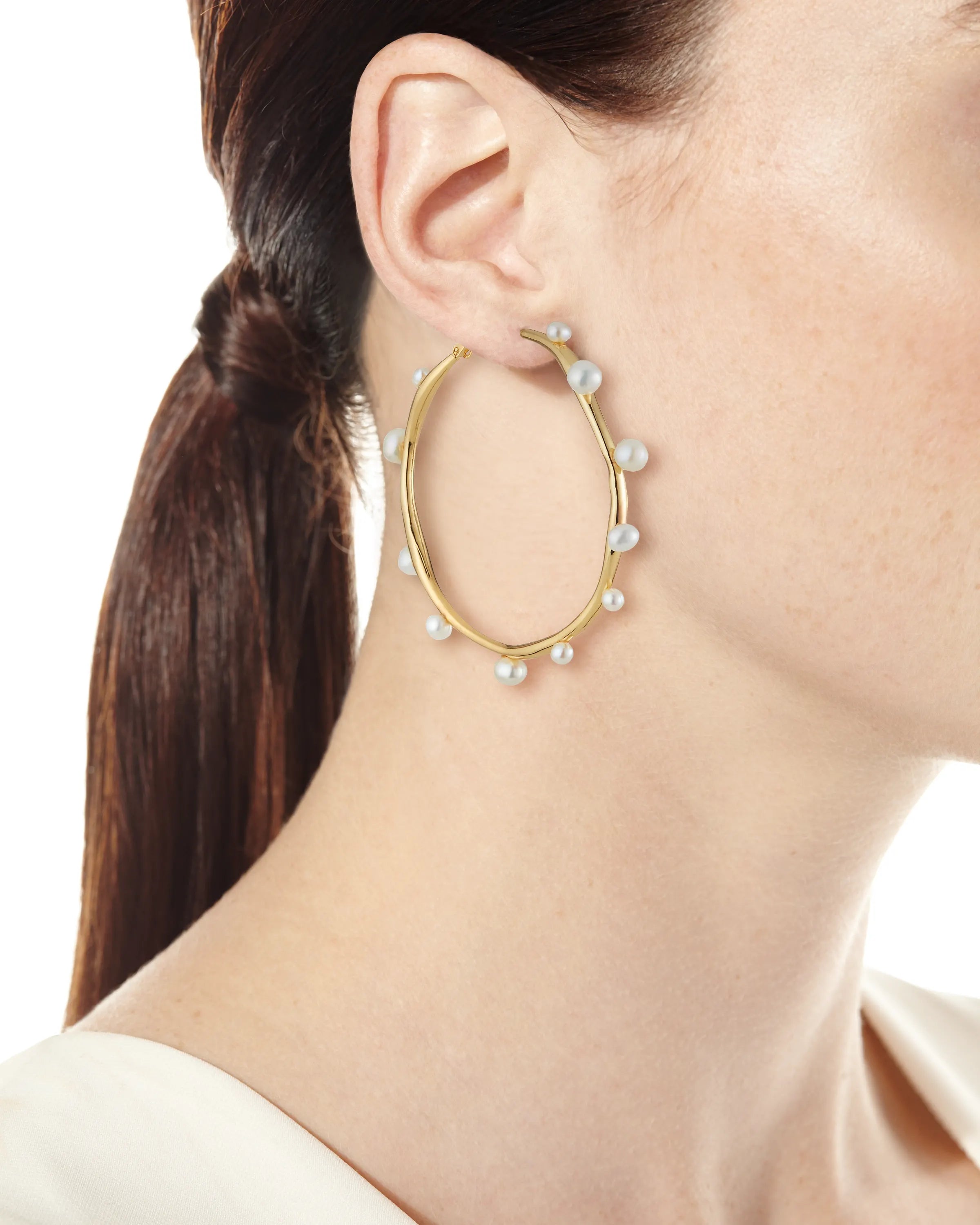 Isla Pearl Hoop Earrings Gold