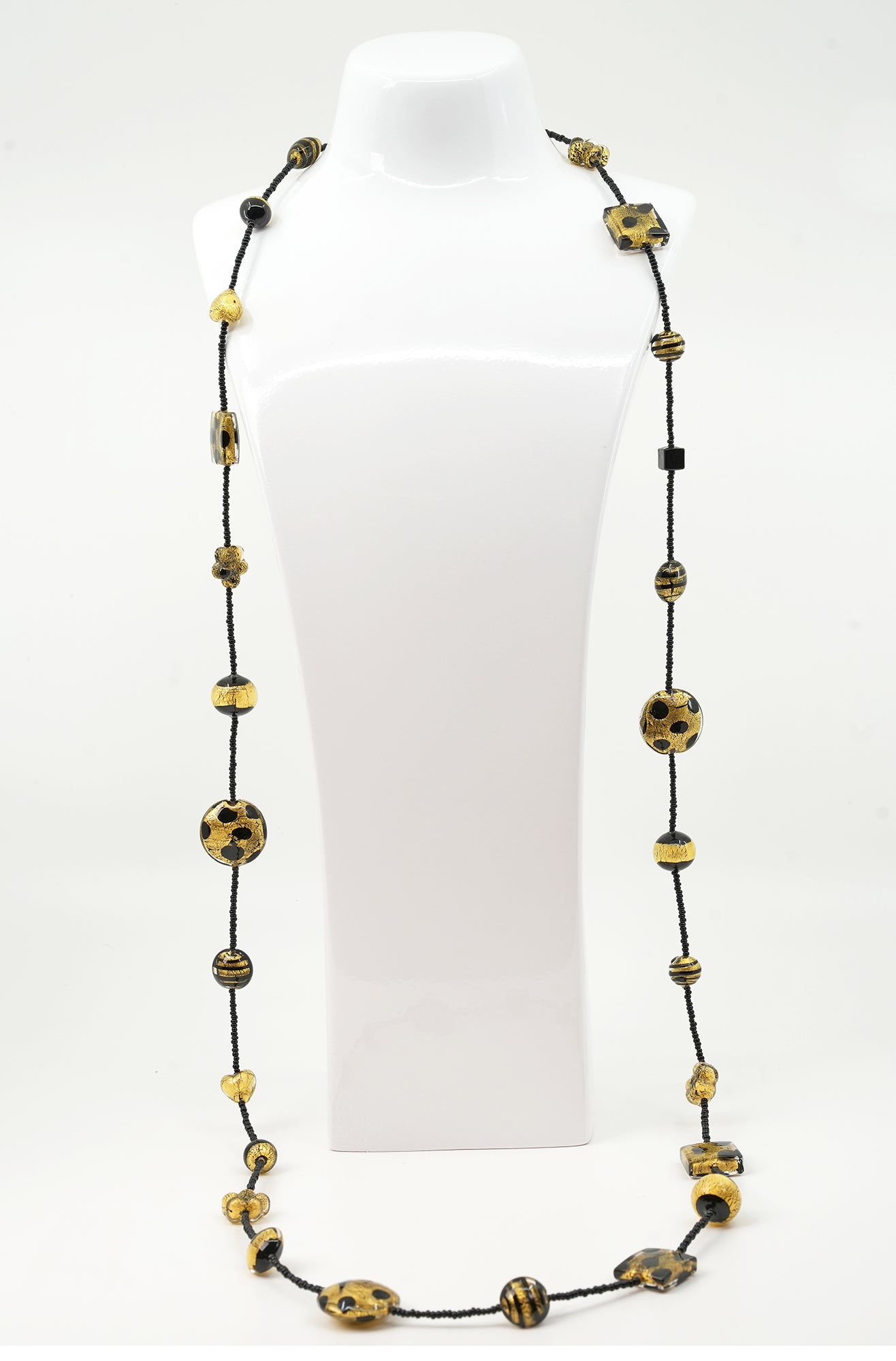 Jackelin Long Necklace Black / Gold