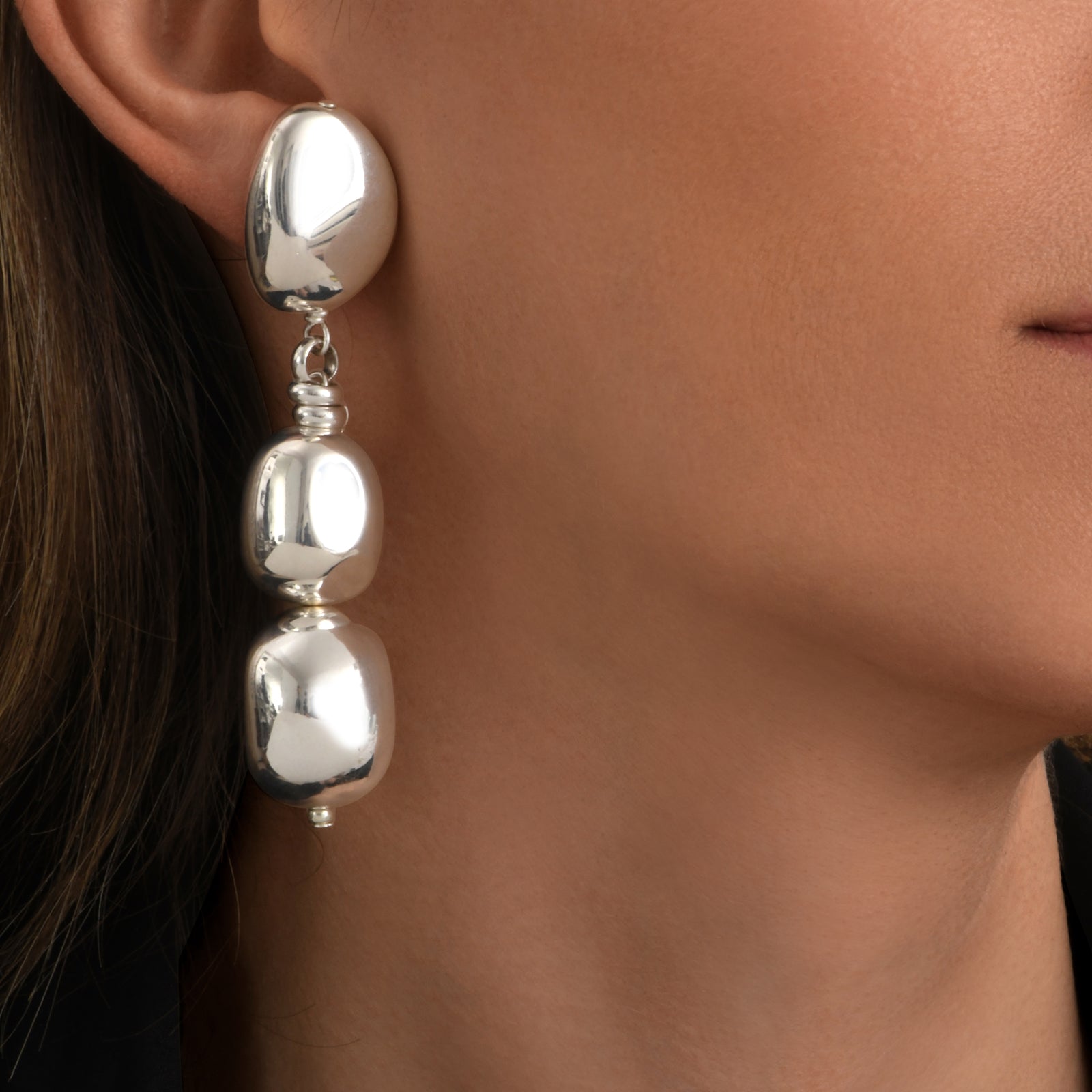 Loulou long clip-on earrings