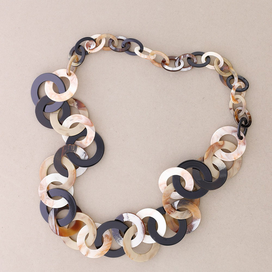 Long Resin Link Necklace - Black