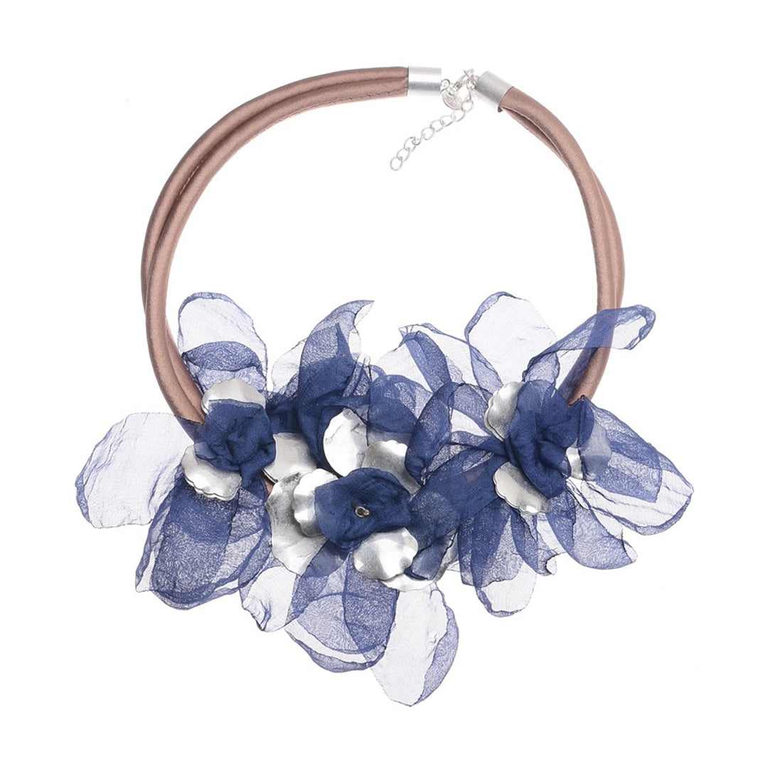 Metallic Fabric Flowers Short Necklace - Blue