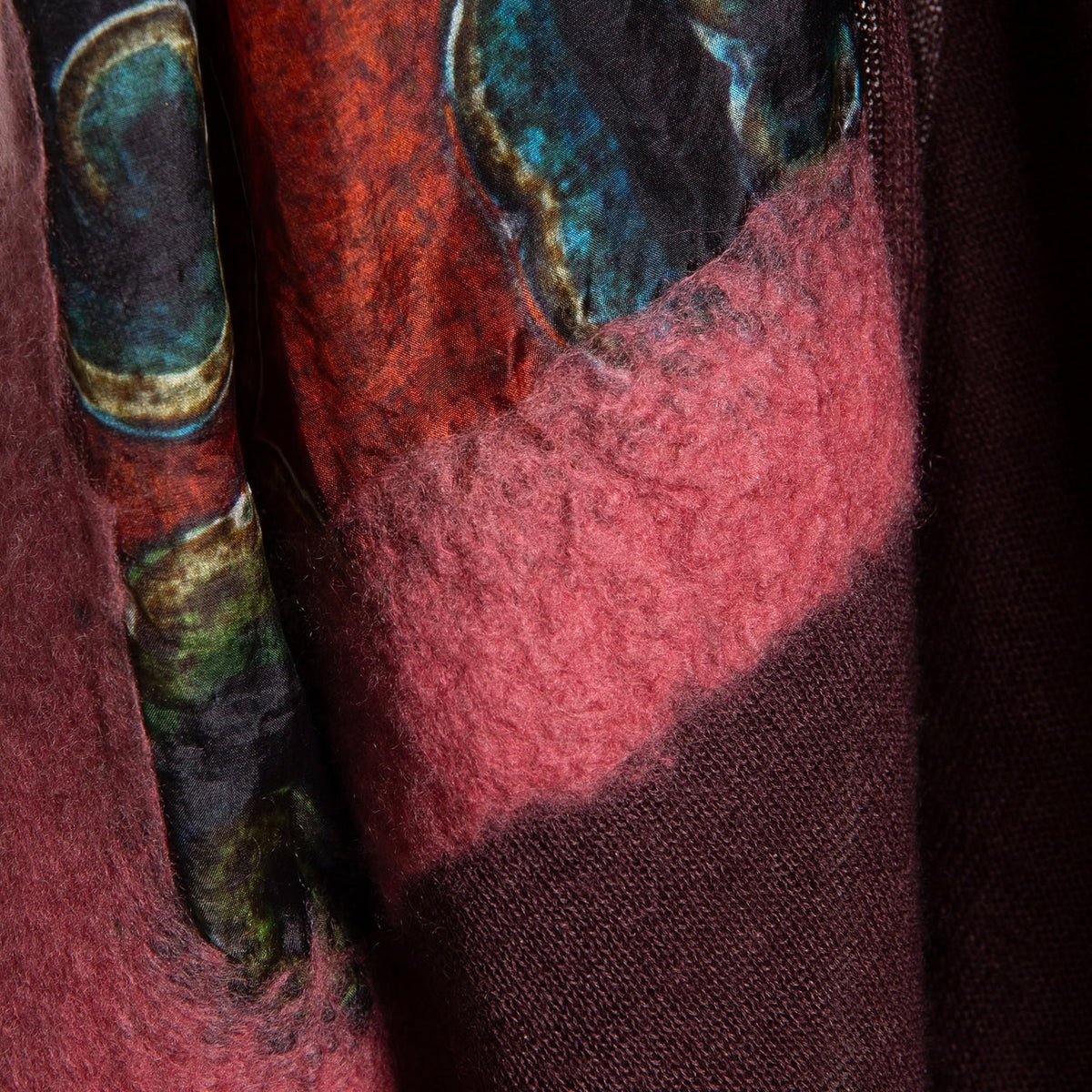 Tibetan Collection Cashmere & Silk Shawl Small Khyung Protector & Bark