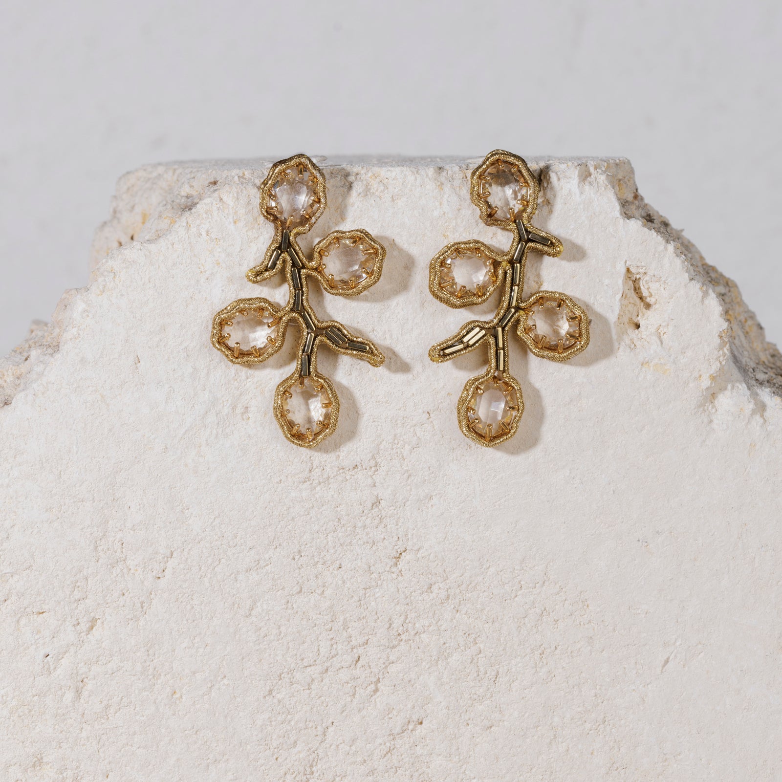 MORA Earrings Gold