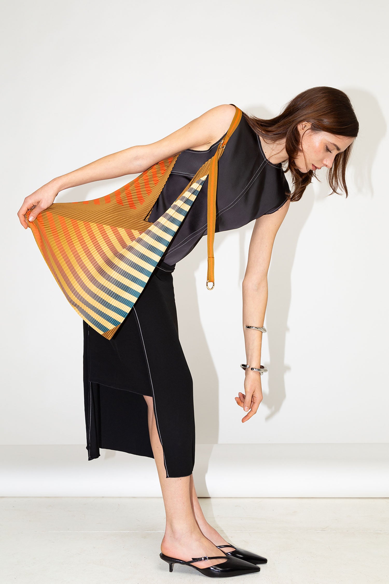 Pleated Y Bag Claudia Ocher