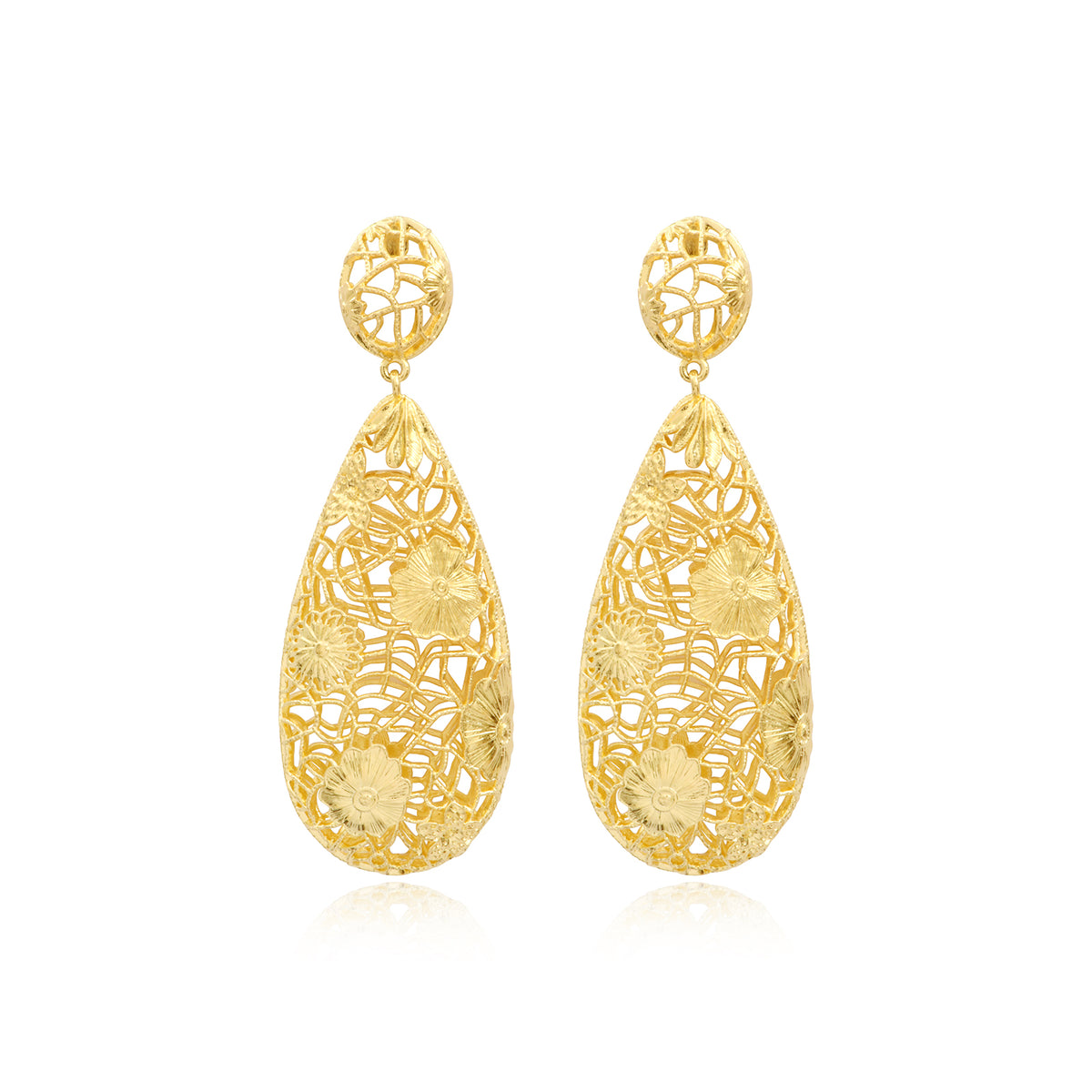 Serenata Lace Golden Earrings