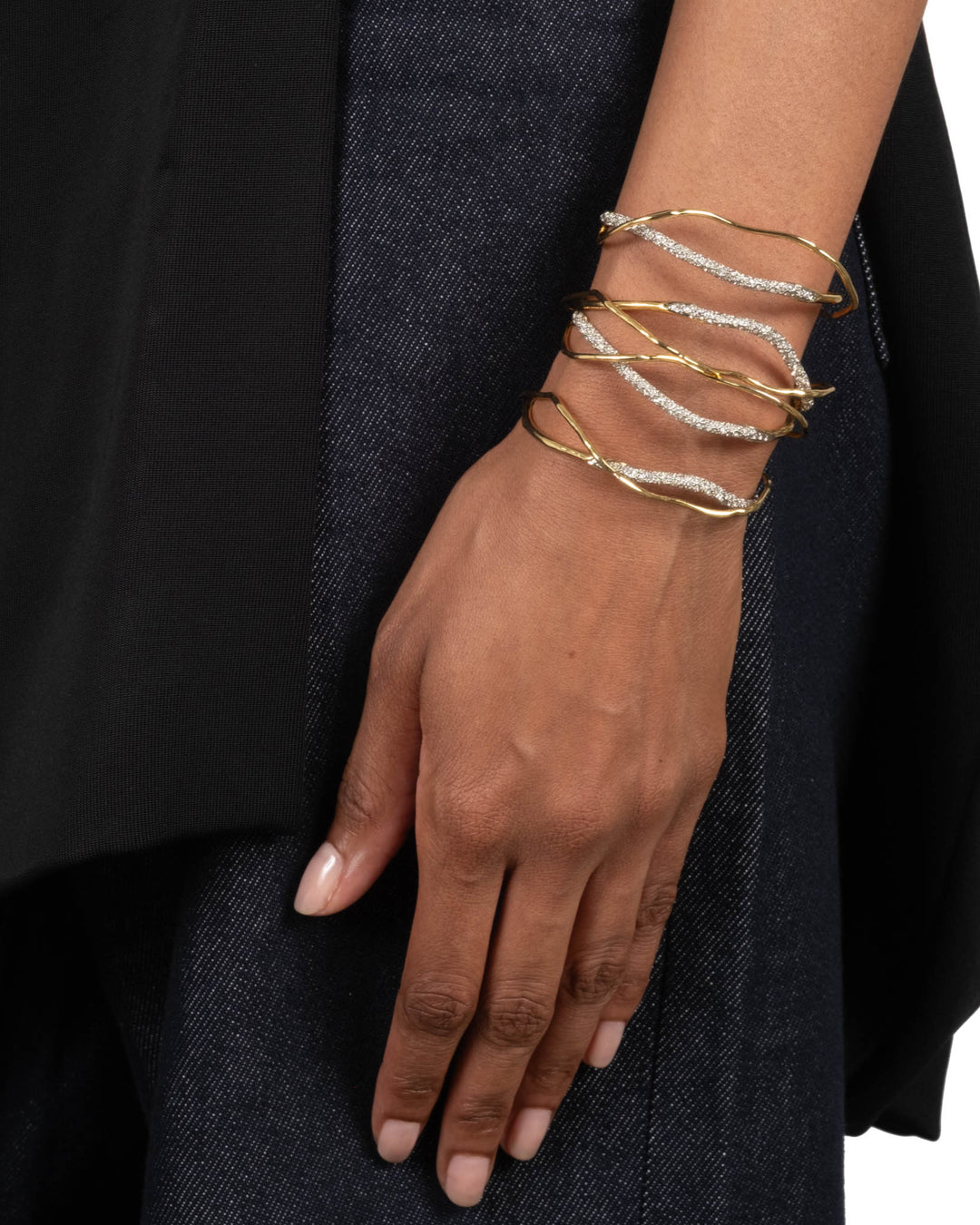 Solanales Gold Crystal Intertwined Cuff Bracelet