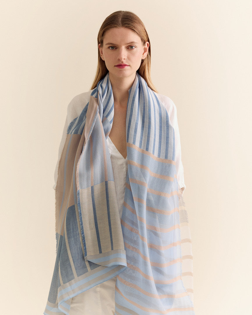 Liv Scarf
