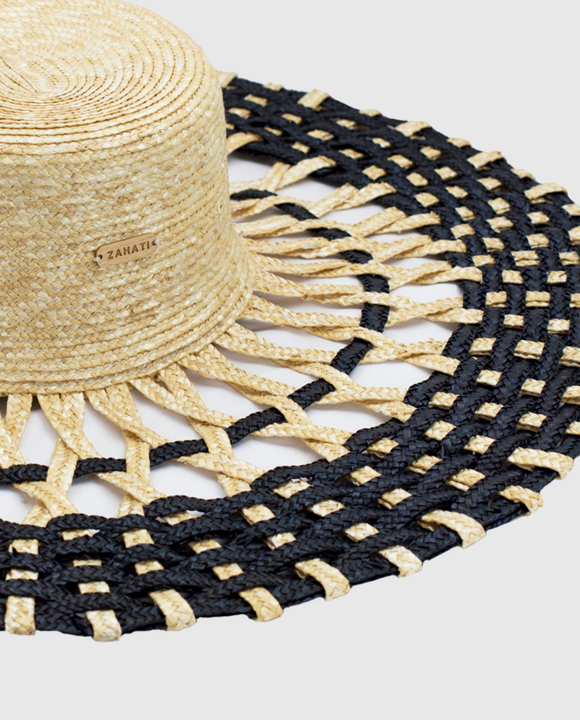 Tris-Tras Openwork Straw Sun Hat – Natural & Black