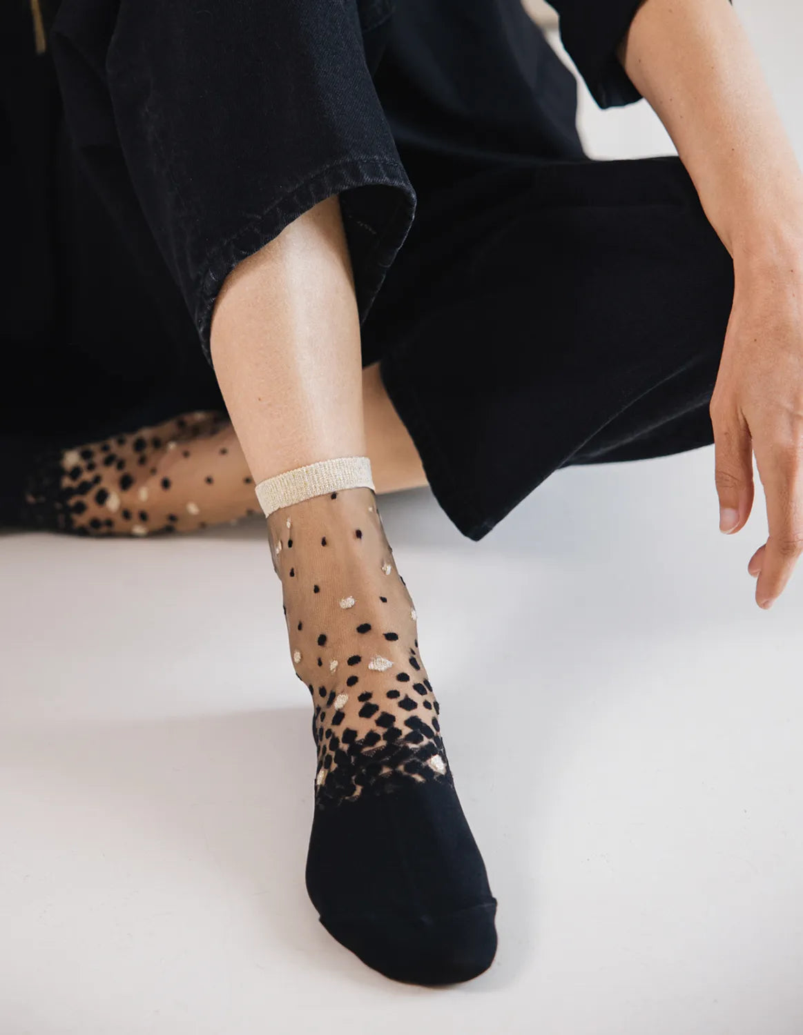 Sheer Polka Dot Socks — Nakameguro Gold