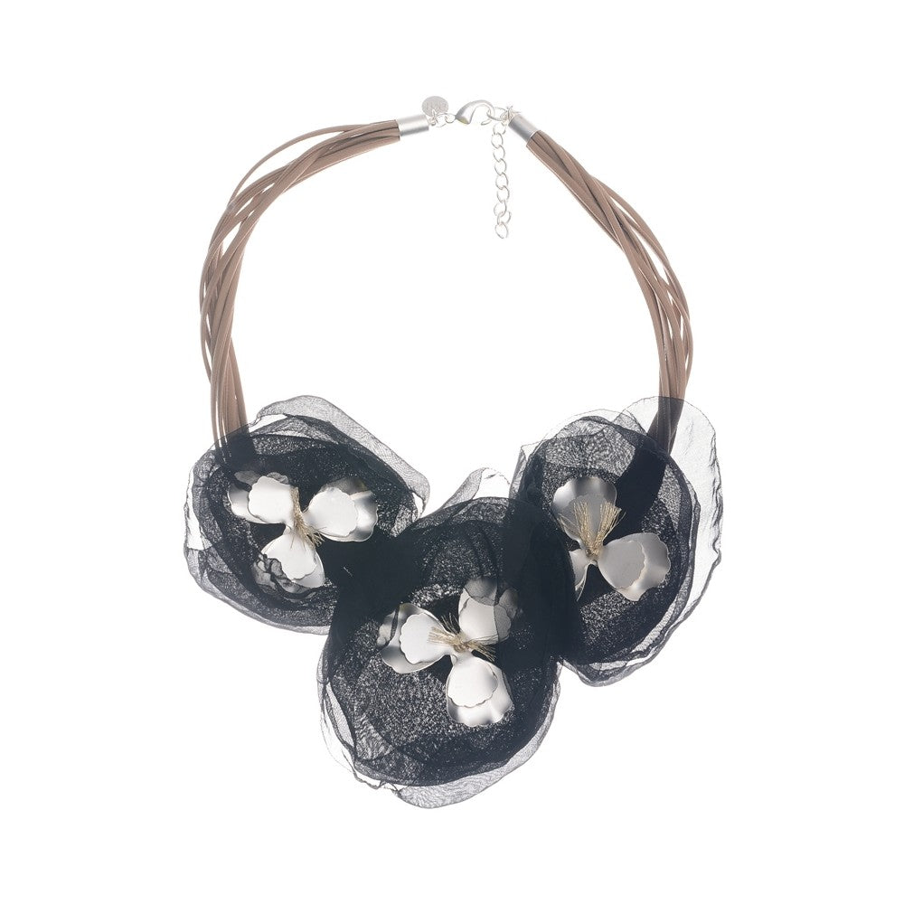 Metal Fabric Triple Flower Short Necklace - Black