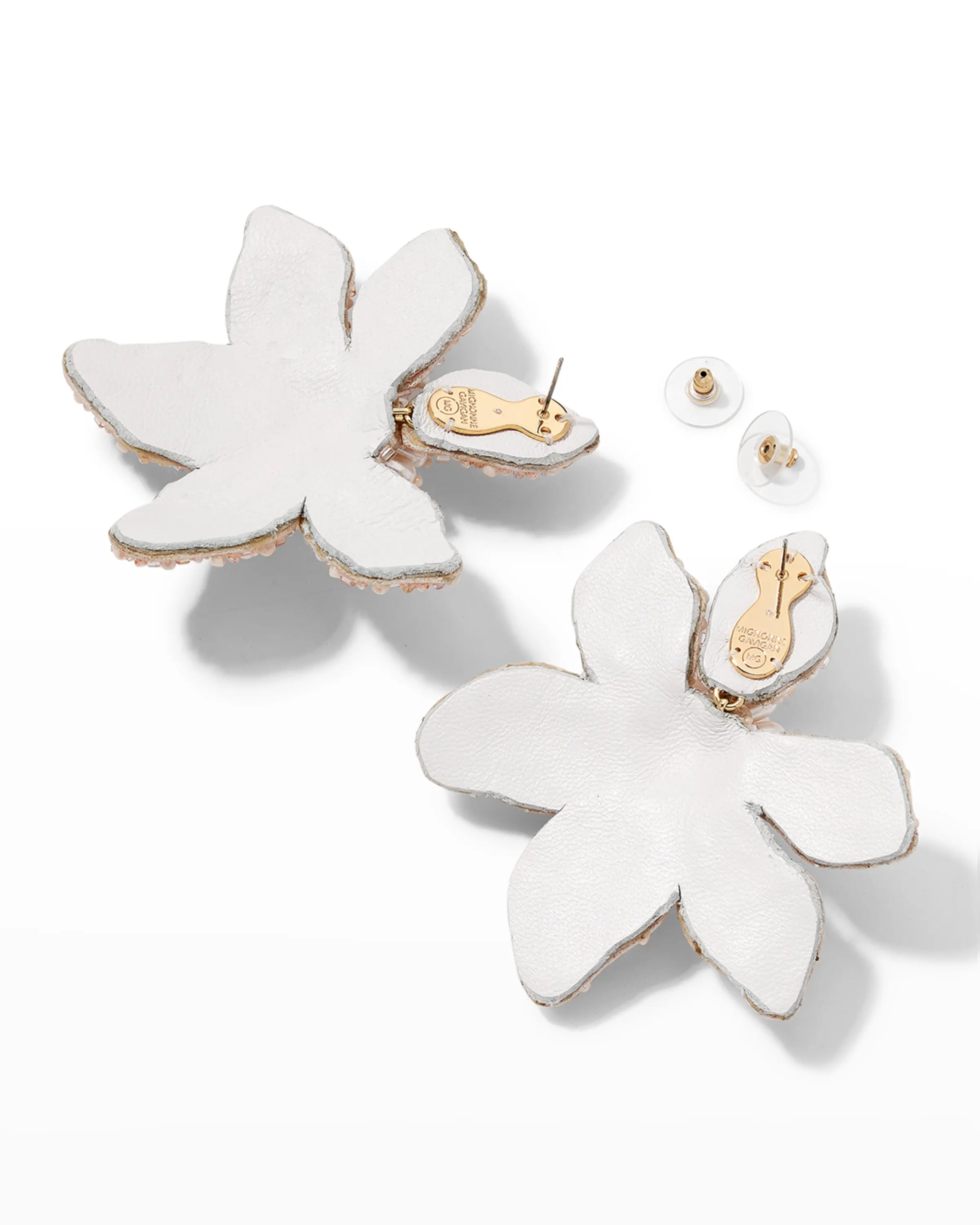 Camellia Pearly Earrings